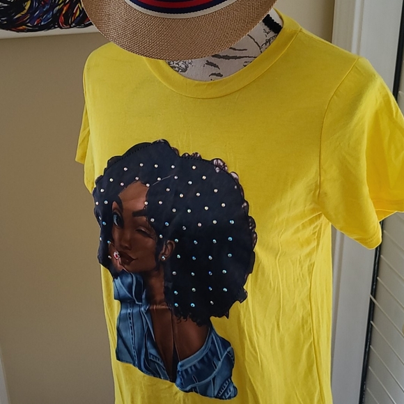 Graphic Tee - Picture 3 of 6